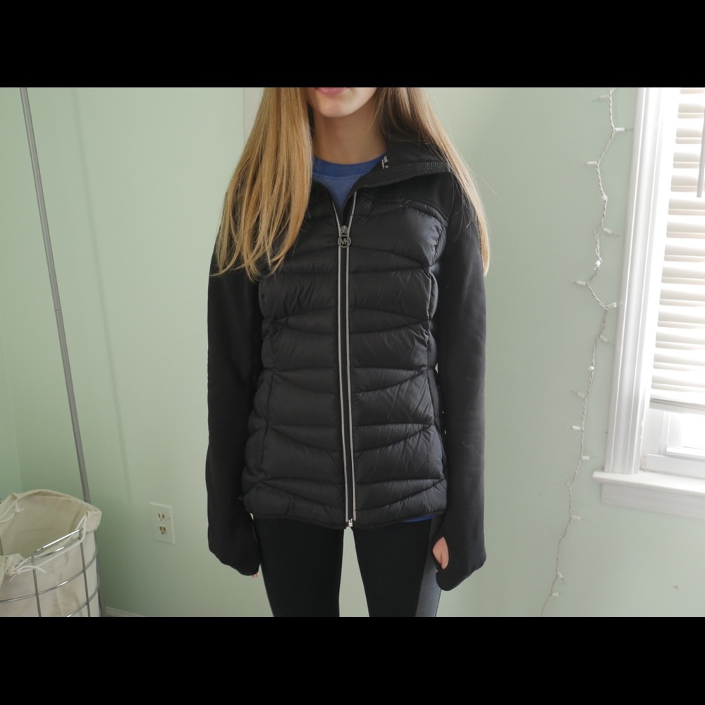 Michael Kors Puffy Jacket🖤